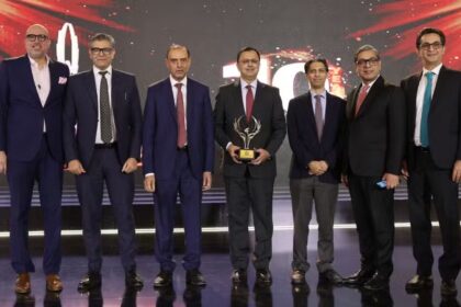 Faysal Bank Honoured as Pakistan’s Best Mid-Sized Bank at Pakistan Banking Awards