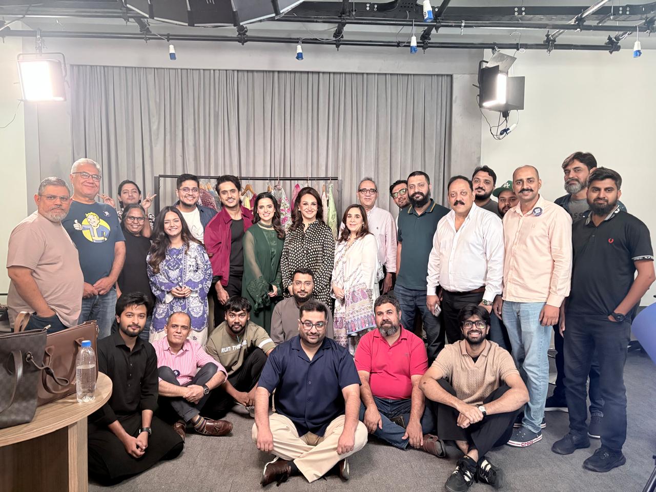 VYU Pakistan launch livestream team